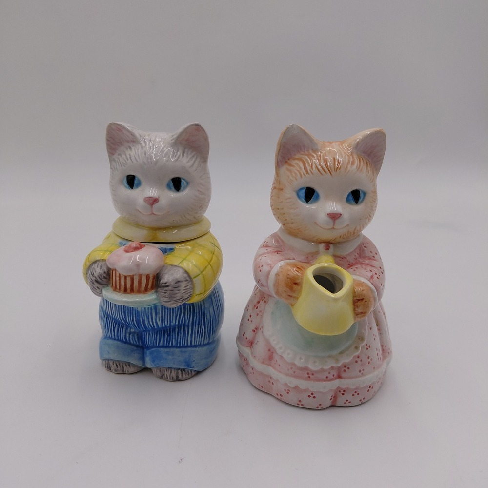 Vintage 1991 Avon Ceramic Cat Cream and Sugar Set Pink Blue Cottagecore Kitchen